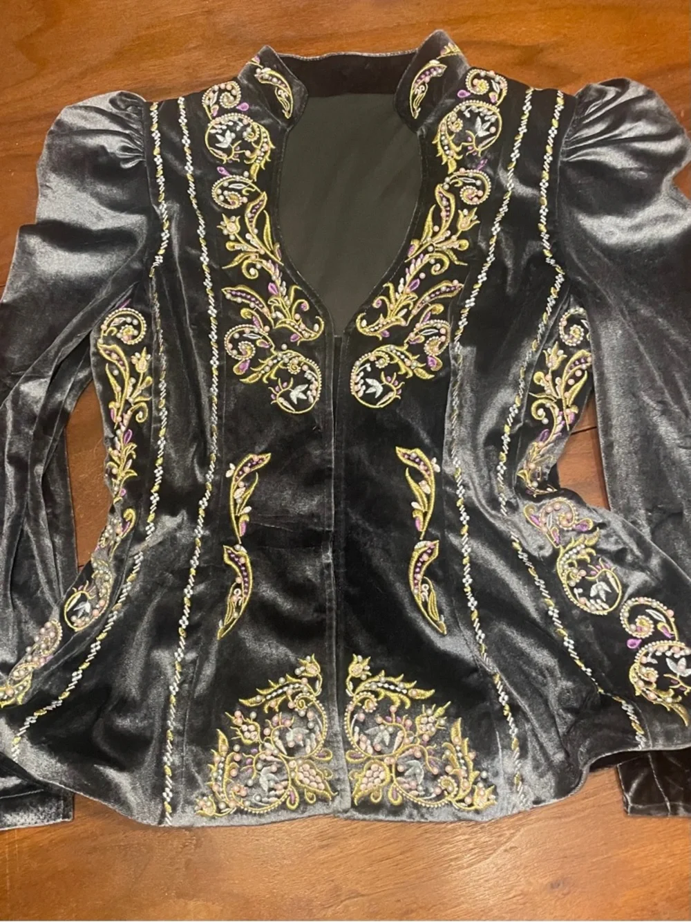 Charcoal Grey Velour Embroidered Jacket Puff Sleeve Boho Vintage Inspired  NWOT - Picture 3 of 9